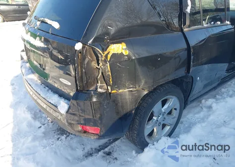 2014 Jeep Compass Latitude из США, поврежденный, VIN 1C4NJDEB1ED817367